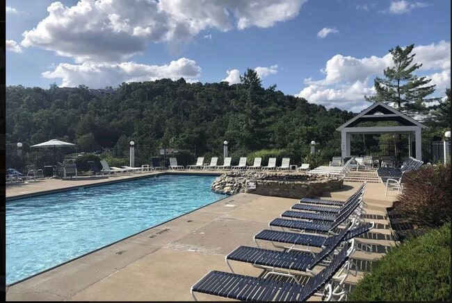 property at 120 Creekwood Dr