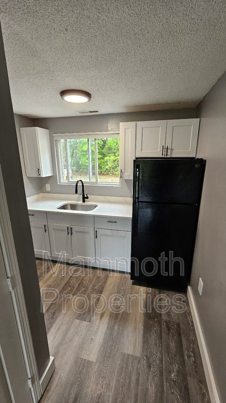671 Corning Rd in Manchester, NH - Building Photo - Building Photo