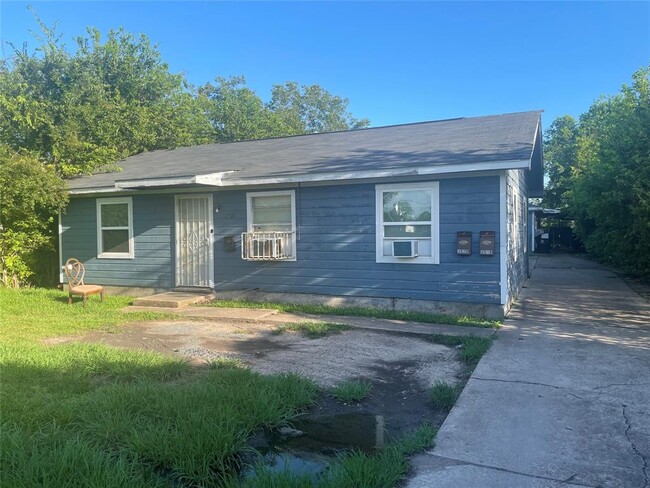 3522 Elpyco St in Houston, TX - Building Photo - Building Photo