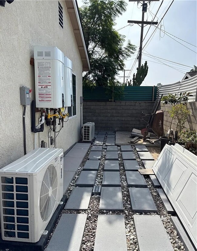 7333 Kraft Ave, Unit 1.5 in North Hollywood, CA - Building Photo - Building Photo