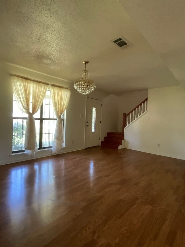 416 Vernon St in New Llano, LA - Building Photo - Building Photo