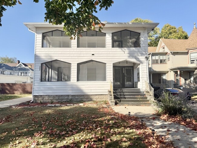 property at 715 Bushnell St