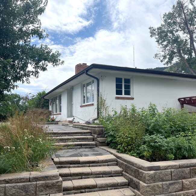 1910 19th St in Golden, CO - Building Photo - Building Photo