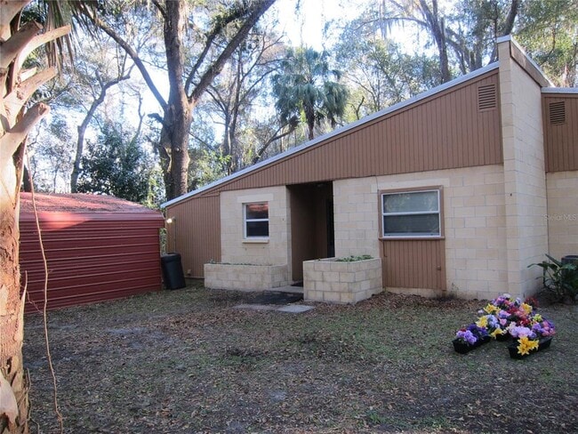 property at 208 NE 7th Pl