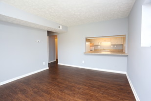 Park Vista in Lexington, KY - Building Photo