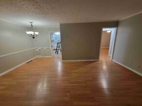 392 Albright Ln in Gallatin, TN - Building Photo - Building Photo