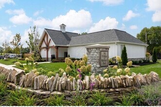 6296 Marinelli Dr S in Columbus, OH - Building Photo - Building Photo