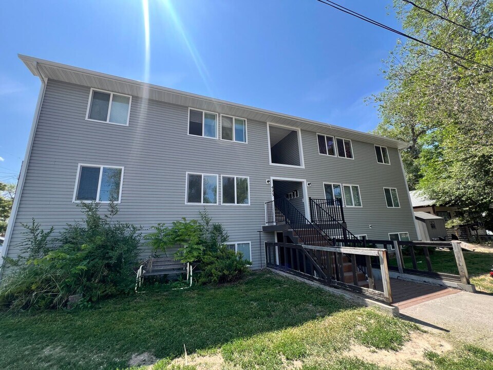 423 E Dunn St in Pocatello, ID - Building Photo