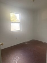 739 St Nicholas Dr in Sauget, IL - Building Photo - Building Photo