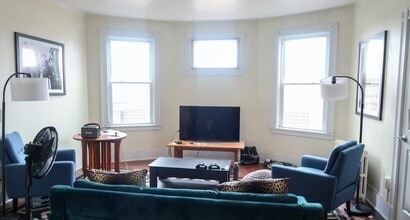 41 Parker Hill Ave, Unit 1 in Boston, MA - Building Photo - Building Photo