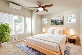 19225 Damson Rd in Lynnwood, WA - Building Photo - Building Photo