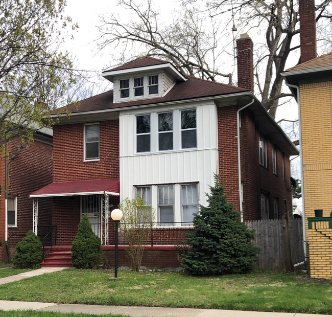 1215 Lawrence St in Detroit, MI - Building Photo - Building Photo