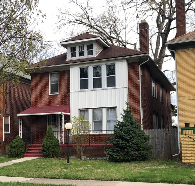 1215 Lawrence St in Detroit, MI - Foto de edificio - Building Photo