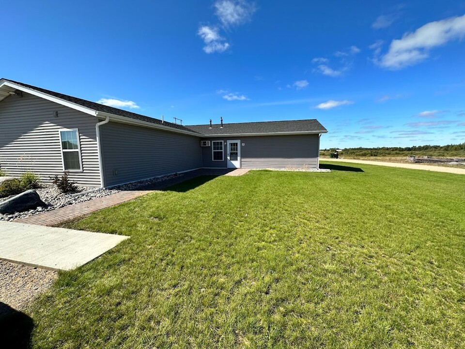 3730 Birchfield Ln SW in Bemidji, MN - Building Photo