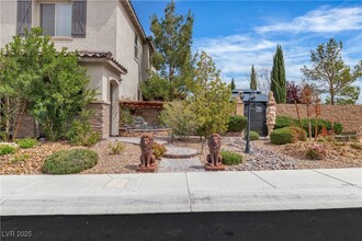 10988 Wonder Hills St in Las Vegas, NV - Building Photo - Building Photo