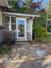 907 Irving Rd in Birmingham, AL - Foto de edificio - Building Photo