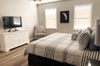 1060 Washington Ave, Unit SI ID1289333P in Woodstock, GA - Building Photo - Building Photo