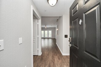 3003 Memorial Ct in Houston, TX - Building Photo - Building Photo