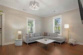 1272 Oakland Terrace SW in Atlanta, GA - Building Photo - Building Photo