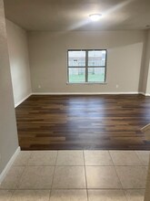 132 Collin St in Anna, TX - Foto de edificio - Building Photo