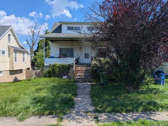 property at 2708 Rueckert Ave