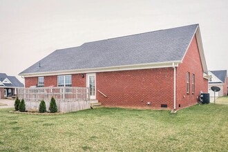 112 Poplar Grove Ct in Mount Washington, KY - Building Photo - Building Photo