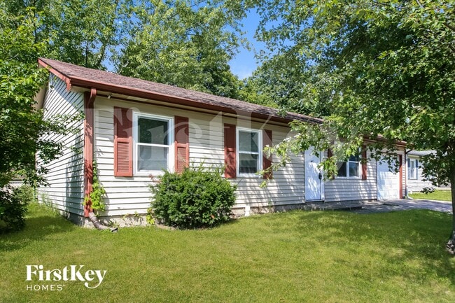 2910 Heatherlea Dr in Indianapolis, IN - Building Photo - Building Photo