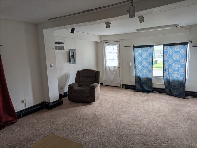 2911 Watson Blvd in Endicott, NY - Building Photo - Building Photo