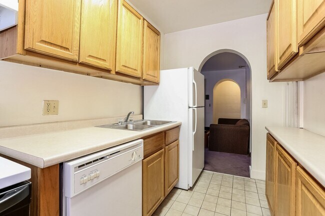 The Frisinger House in Ann Arbor, MI - Building Photo - Building Photo