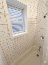 58 Medford St, Unit 1 in Somerville, MA - Building Photo - Building Photo