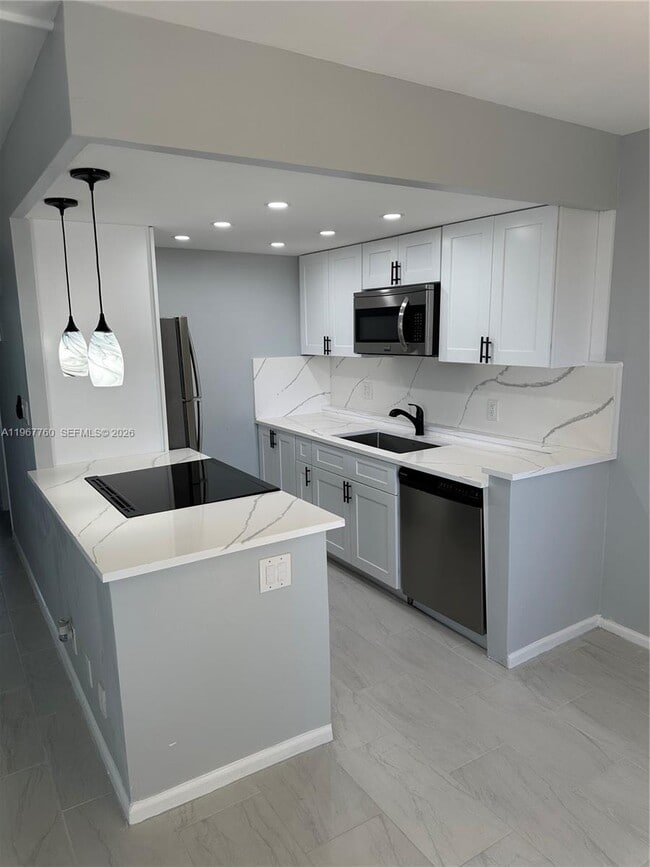 property at 4067 Ainslie Dr