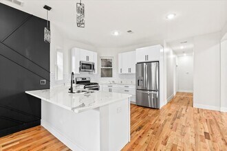 6128 S Rhodes Ave in Chicago, IL - Foto de edificio - Building Photo