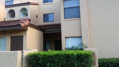 4734 Chevy Pl in Orlando, FL - Building Photo - Building Photo