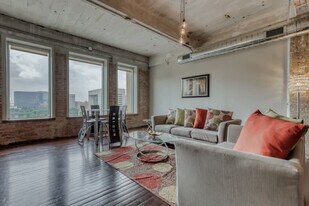 500 S Ervay St, Unit SI ID1297784P in Dallas, TX - Building Photo