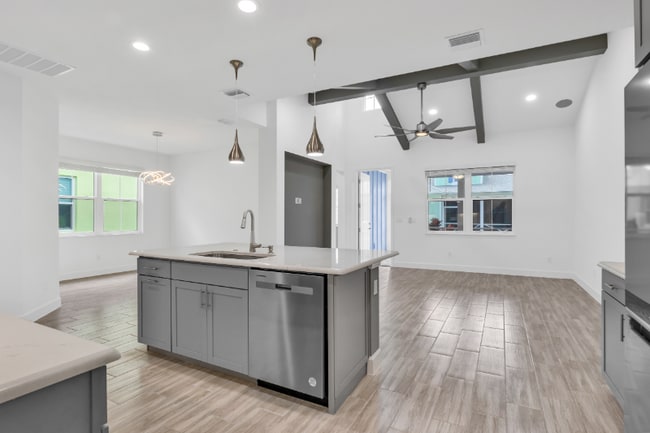 243 Hang Loose Wy in Daytona Beach, FL - Building Photo - Building Photo