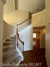 6109 Summer Woods in Lake Oswego, OR - Foto de edificio - Building Photo
