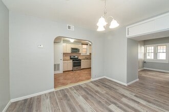 413 24th St in Union City, NJ - Building Photo - Building Photo