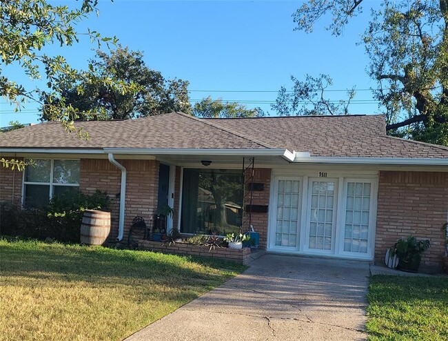 1511 Ansbury Dr in Houston, TX - Foto de edificio - Building Photo