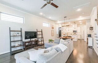 1521 Nashua St in Houston, TX - Building Photo