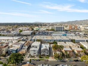 229 West Tujunga in Burbank, CA - Building Photo - Building Photo