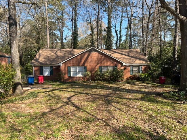 1034 N PIERCE AVE, Unit 1034 N. Pierce