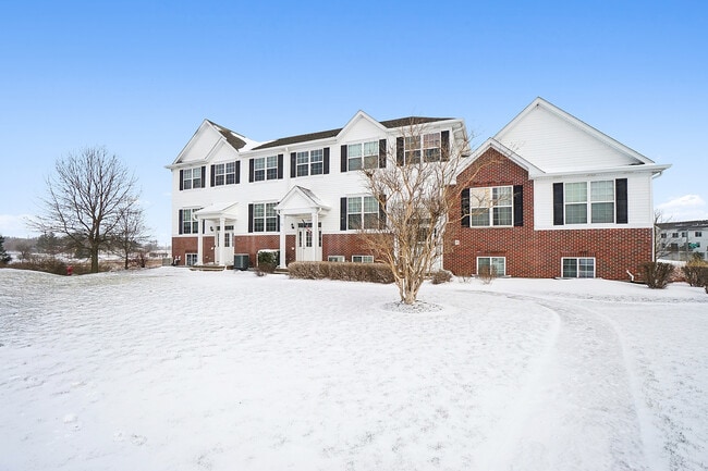 3763 Bailey Rd in Yorkville, IL - Building Photo - Building Photo