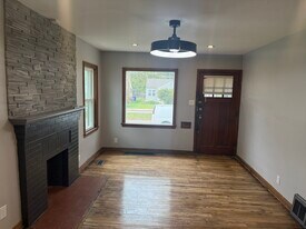 1050 Bulen Ave in Columbus, OH - Building Photo