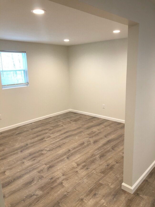 1013 W State St, Unit 1- Top in Union, MO - Building Photo - Building Photo