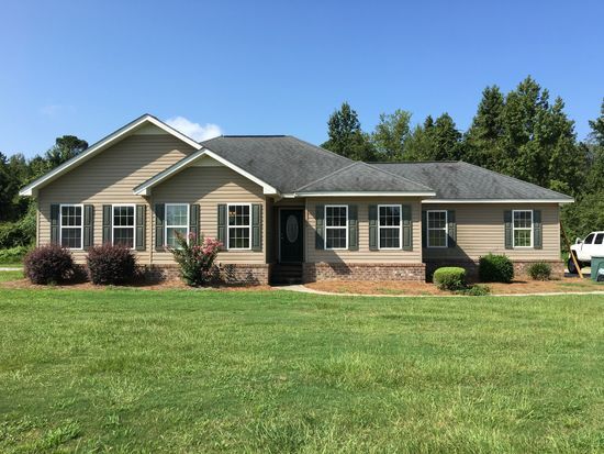 216 Bruiser Cir in Statesboro, GA - Building Photo