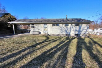 1506 Revlon Dr in Cape Girardeau, MO - Building Photo - Building Photo