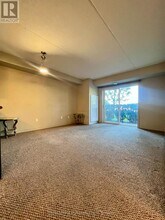 67 Kingsbury Square in Guelph, ON - Building Photo - Building Photo