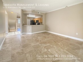 5701 Bentgrass Dr in Sarasota, FL - Building Photo - Building Photo
