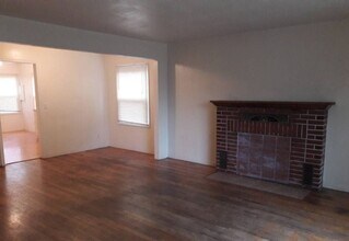 1233 W 8th Ave in Eugene, OR - Building Photo - Building Photo