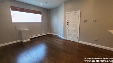 99 Endicott St, Unit 1 in Boston, MA - Foto de edificio - Building Photo